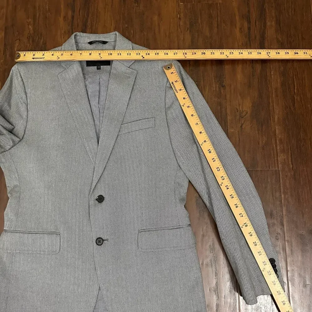 BANANA REPUBLIC Blazer Mens 40R Gray Herringbone Tailored Fit Preppy Business